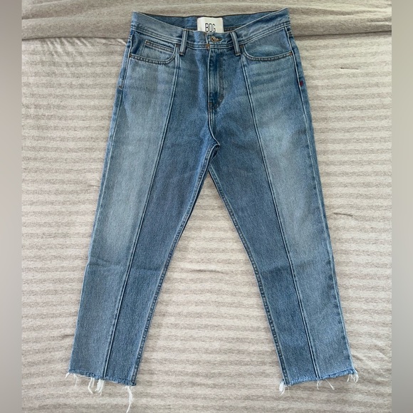 Urban Outfitters BDG Dad Slim Tapered Fit Jeans - Picture 2 of 6